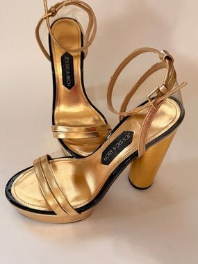 Jessica Rich Gold Metallic Block Heel Sandals with Ankle Strap